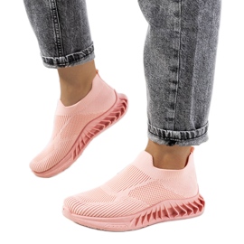 Nedas lyserøde sneakers