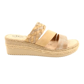 Kvinders flip flops med en kil fletning jezzi 22sd98-4566 beige