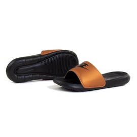 Nike Victori One Slide W CN9677-003 hjemmesko gylden