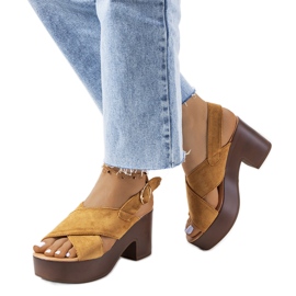Brune kapel sandaler
