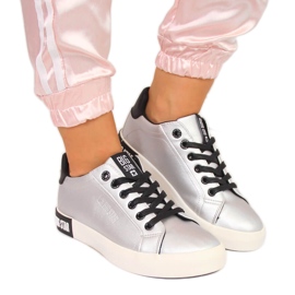 Sneakers med lav top til kvinder med øko læder sølv Big Star II274034