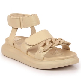 Sandaler på platformen med en kæde beige Laura La.Fi