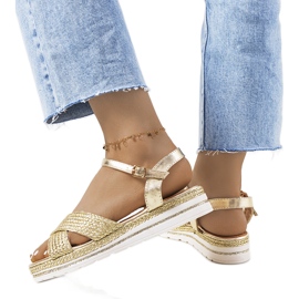 Damesandaler i gyldne tornside gylden
