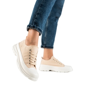 TRENDI Beige sneakers på platformen