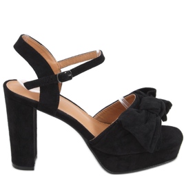 Sandaler på Adella Black platformen sort