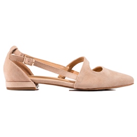 T.Sokolski Beige ballerinaer med et snit