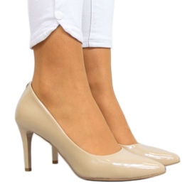 Pumps på stilethæl lakeret beige W Juma