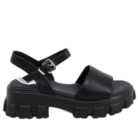 Sandaler på en tyk Saint Black sål sort