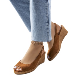 Brune espadriller på Alpat kilehælene