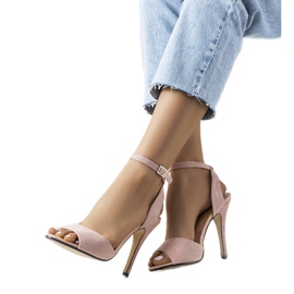 Pink åbne pumps på en Luigina hæl lyserød