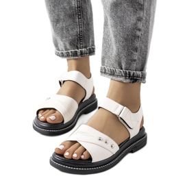Hvide sandaler på Meis platformen beige ecru