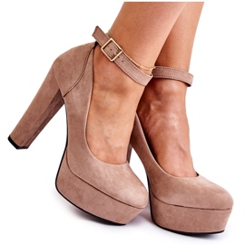 WS1 Ruskindspumper på den beige Gottie-platform
