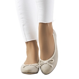 Beige dameballerinaer fra Villers