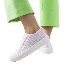 Chelms hvide og lilla sneakers