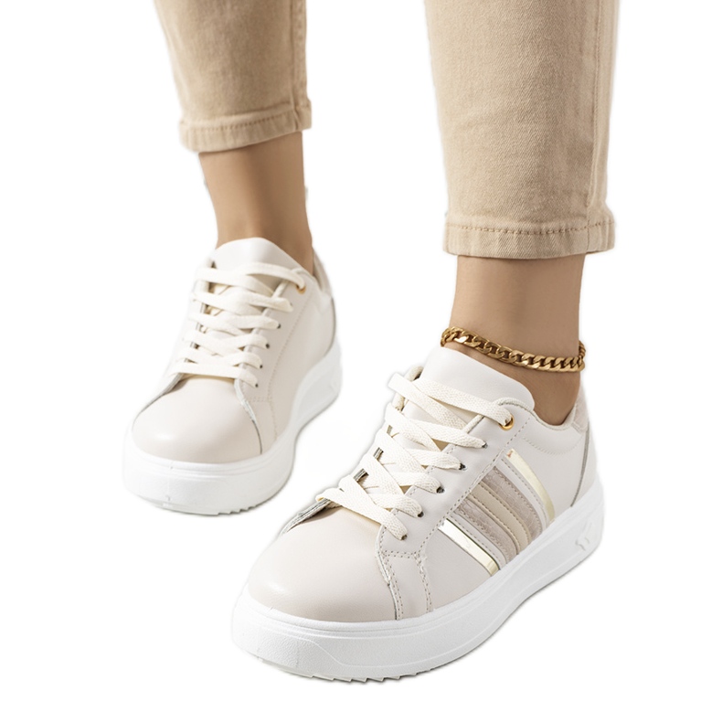 Beige sneakers på Goldsmi platformen hvid