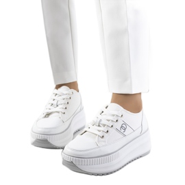 BM Hvide sneakers på høj Barsu-sål