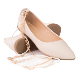Beige Shelovet ballerinaer til kvinder med kæder