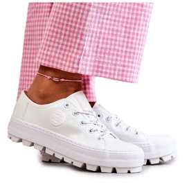 Moderigtige lakerede sneakers Big Star KK274045 Hvid