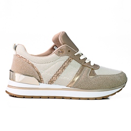 Beige sneakers til damer med gyldne Shelovet-indlæg gylden