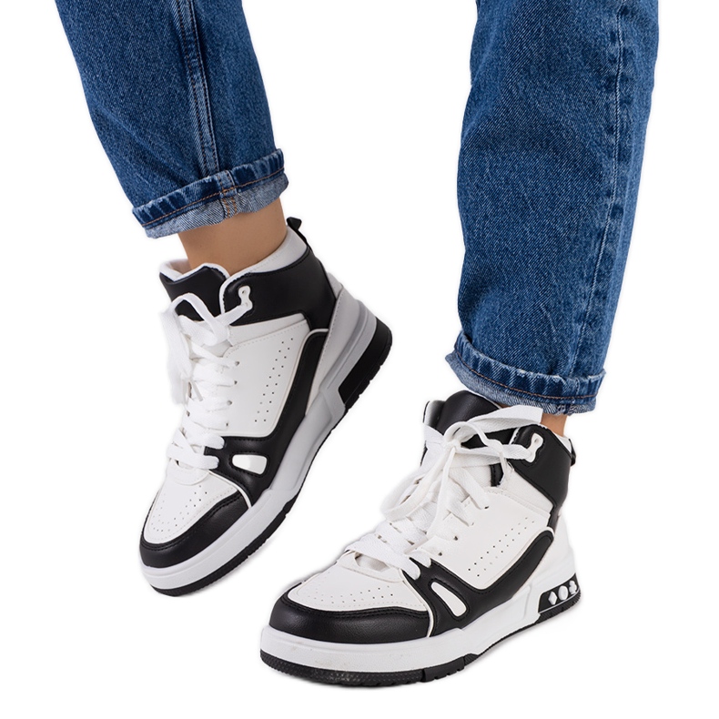 Sorte sneakers fra Grandis hvid