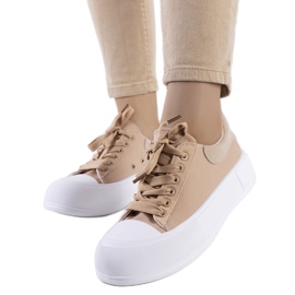 BM Brune sneakers på Kilkenny platformen