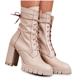PA2 Dame læderstøvler på den beige Edna platform