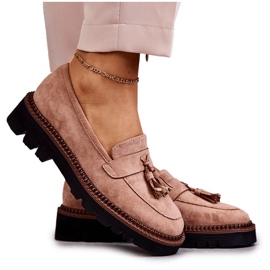 Vinceza Damesko i ruskind på en beige Unni-platform