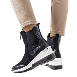 PA1 Sorte sneakers på Triaca-kilen
