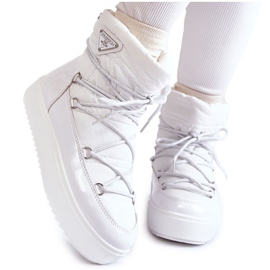 PM1 Moderigtige snestøvler med snørebånd til kvinder i hvide Carrios