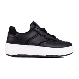 Shelovet sorte sneakers til kvinder på en tyk sål