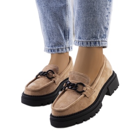 Beige mokkasiner med traktorsåler fra Ermens