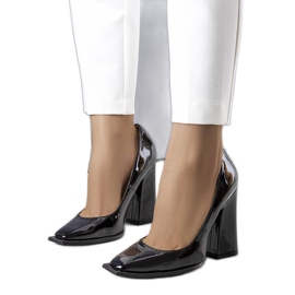 Patel sorte patent læder pumps