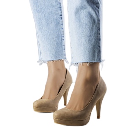 PA1 Beige højhælede pumps fra Emily