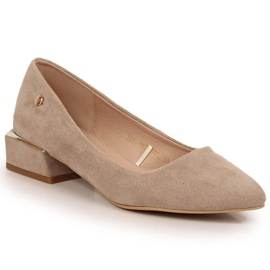 Kvinders beige spidse ruskindspumper Vinceza 20198
