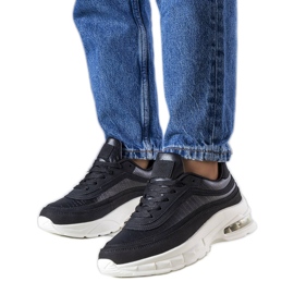 Courtne sorte sneakers