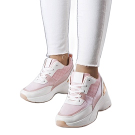 BM Pink sneakers dekoreret med Lora-monogrammet lyserød