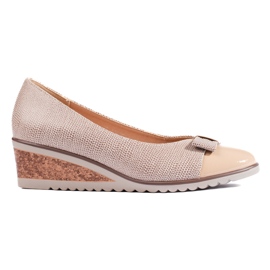W. Potocki Damebeige pumps fra Potocki med lav kile