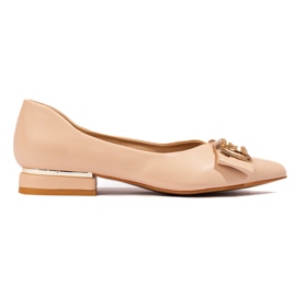 Vinceza beige pumps med flad hæl til kvinder