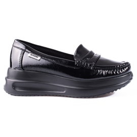 Shelovet loafers i lakeret læder med tykke såler sort