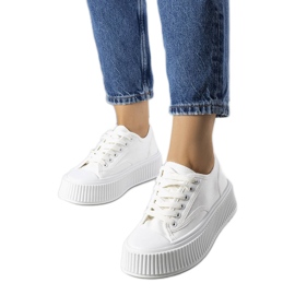 Hvide platformssneakers fra Delores