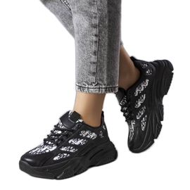 PA1 Sorte sneakers dekoreret med Kara print