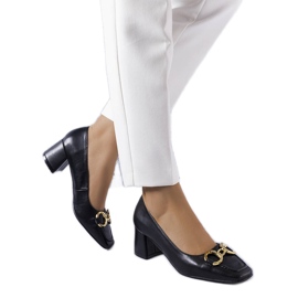Sorte pumps med firkantet tå fra Neufville