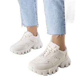 Beige sneakers med massiv sål fra Inez