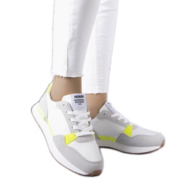 Hvide sneakers med neonindlæg fra Alita