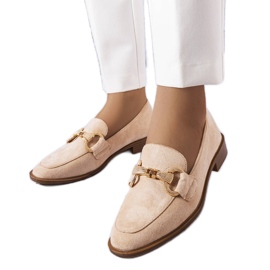 Beige loafers med guldudsmykning fra Fluet