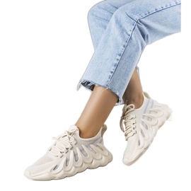 Beige sneakers på en moderigtig Beth-sål