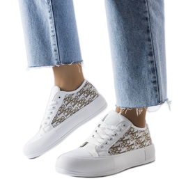Hvide sneakers med beige mønster fra Marquis