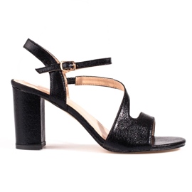 Elegante Shelovet sorte sandaler til kvinder på stolpen