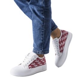Hvide sneakers med rødt Marquis-mønster
