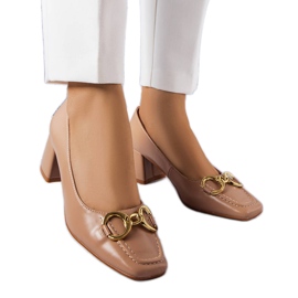 BM Beige pumps med firkantet tå fra Neufville